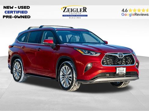 New 2026 Toyota Highlander Platinum image 1