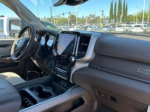 New 2025 RAM 2500 Laramie w/ Towing Technology Group AWD/4WD image 13