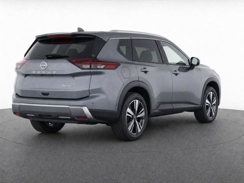Used 2026 Nissan Rogue SL AWD/4WD image 4