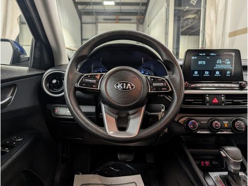 Used 2021 Kia Forte LXS image 11