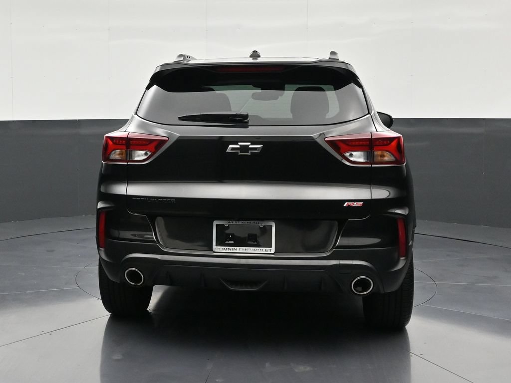 Used 2023 Chevrolet TrailBlazer RS w/ Convenience Package FWD image 4