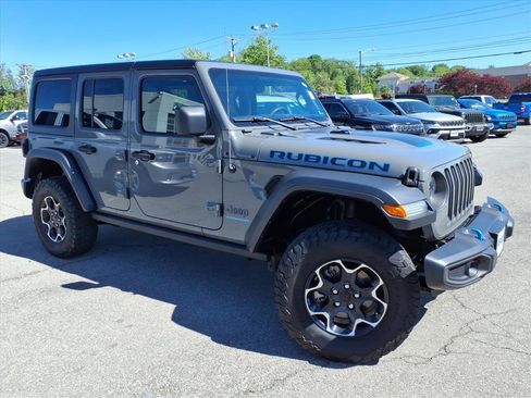 Used 2023 Jeep Wrangler Unlimited Rubicon 4xe w/ Cold Weather Group AWD/4WD image 2