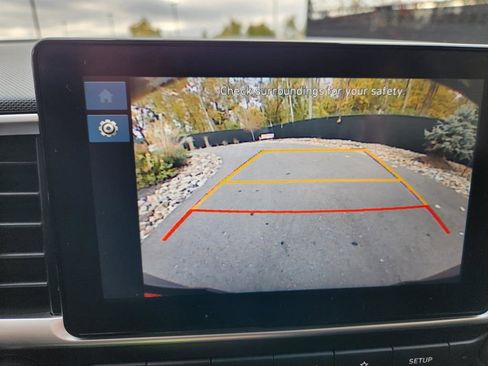 Certified 2024 Hyundai Venue SEL image 33