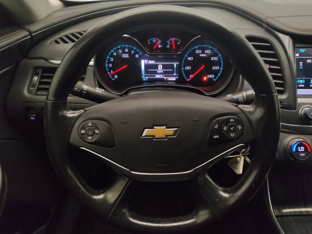 Used 2016 Chevrolet Impala LT FWD image 22