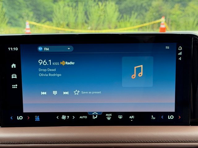New 2026 Lincoln Aviator Reserve AWD/4WD image 12