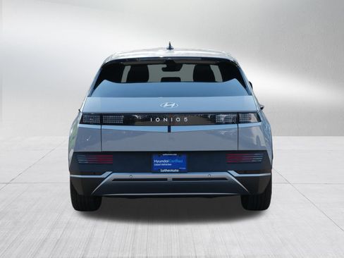 Certified 2023 Hyundai Ioniq 5 SE RWD image 6