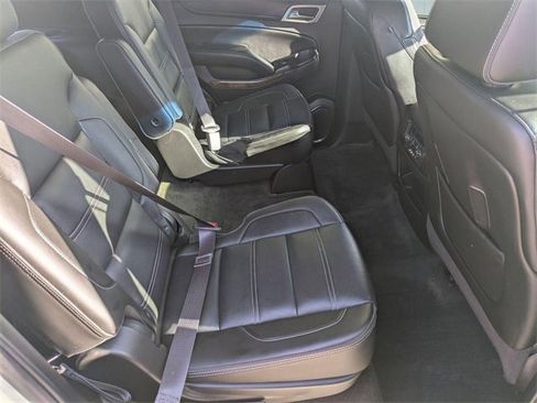 Used 2015 GMC Yukon Denali w/ Touring Package image 30