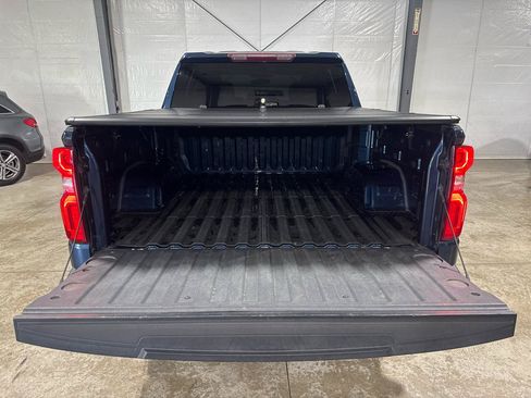 Used 2021 Chevrolet Silverado 1500 Custom AWD/4WD image 30