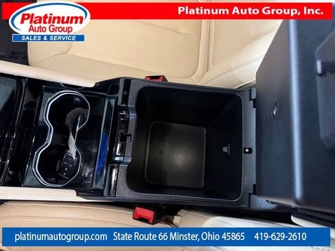 Used 2023 Jeep Grand Cherokee Limited AWD/4WD image 25