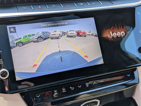 New 2026 Jeep Grand Cherokee Limited w/ Limited Altitude Package RWD image 20