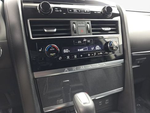 Used 2024 Nissan Armada SV AWD/4WD image 24