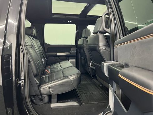 Used 2024 Ford F350 Platinum image 26