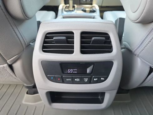 Used 2018 Honda Pilot EX-L image 45