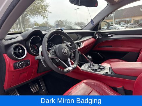 Used 2019 Alfa Romeo Stelvio Sport w/ Quick Order Package 22K Sport image 20