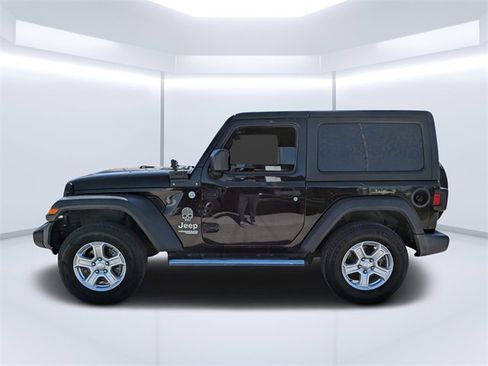 Used 2020 Jeep Wrangler Sport image 6