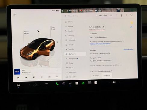Used 2022 Tesla Model 3 Performance AWD/4WD image 29
