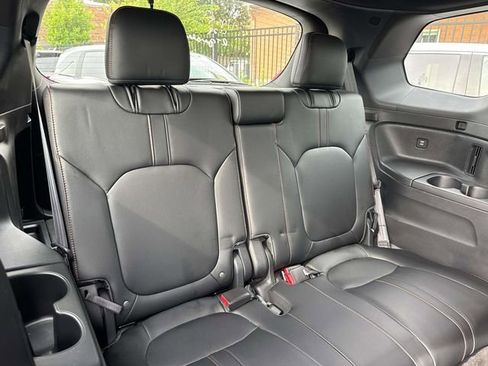 Certified 2025 Honda Pilot TrailSport image 9