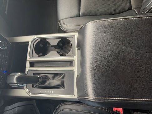 Used 2019 Ford F150 Lariat w/ FX4 Off-Road Package image 24