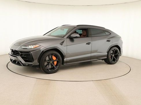 Used 2020 Lamborghini Urus image 13