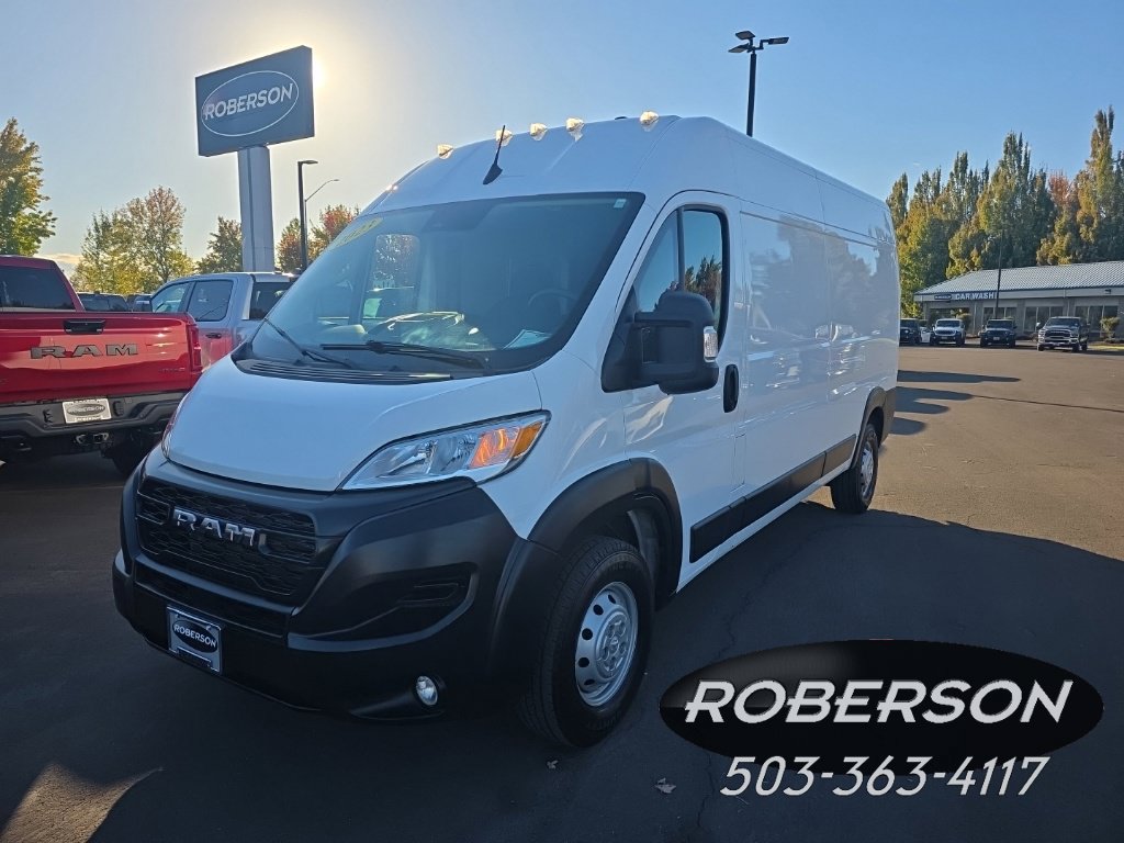 Used 2023 RAM ProMaster 2500 w/ Safety Group FWD image 1
