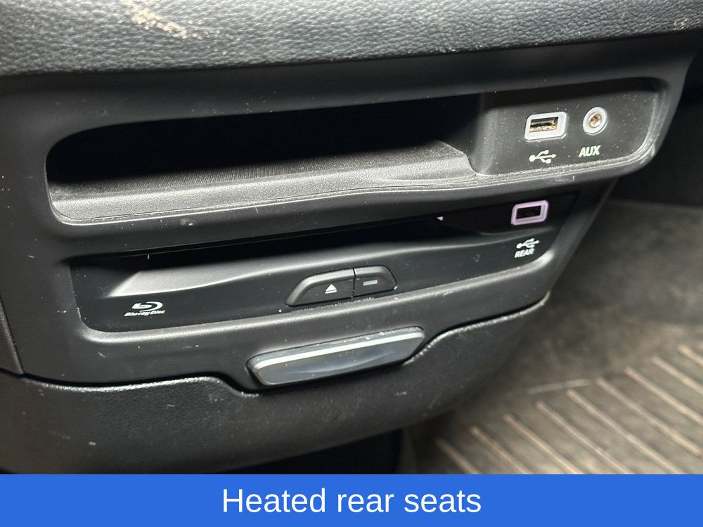 Used 2017 Chrysler Pacifica Limited FWD image 13