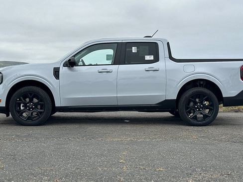 New 2026 Ford Maverick Lariat AWD/4WD image 2