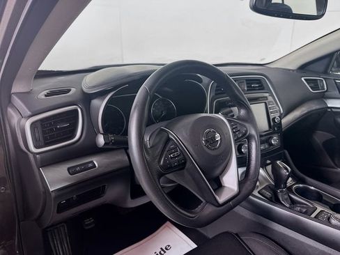 Used 2016 Nissan Maxima 3.5 S image 10