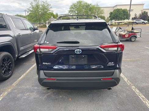 Used 2024 Toyota RAV4 XLE w/ Convenience Package image 5