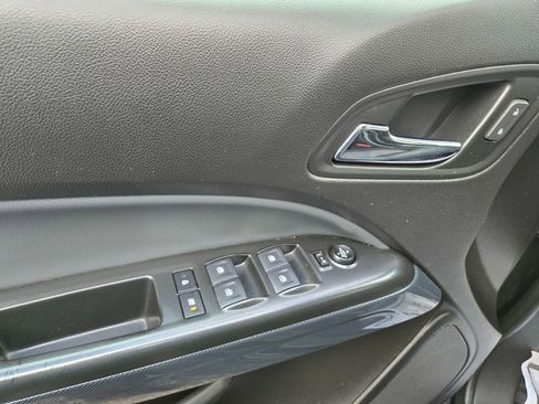 Used 2018 Chevrolet Colorado Z71 AWD/4WD image 33