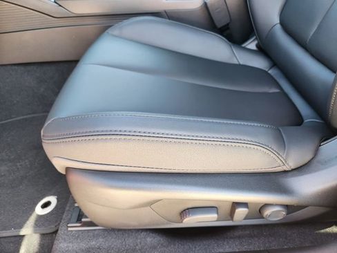 New 2026 Subaru Outback Premium image 18