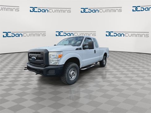 Used 2015 Ford F250 XL image 4
