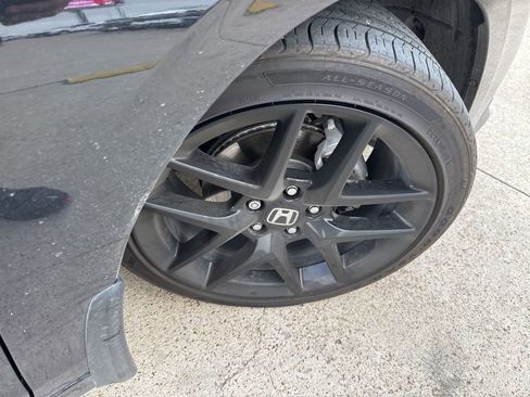 Used 2024 Honda Civic Sport image 16