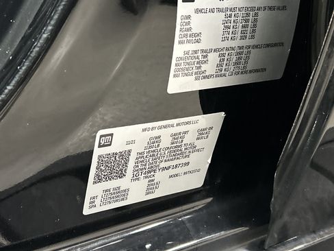 Used 2022 GMC Sierra 2500 AT4 w/ AT4 Premium Plus Package AWD/4WD image 36