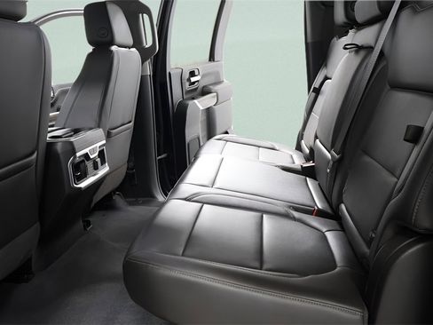 Used 2020 Chevrolet Silverado 2500 LTZ image 26