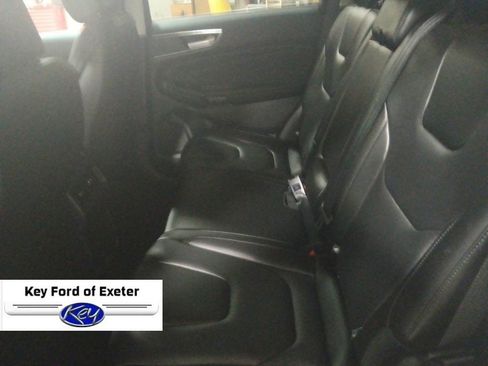 Used 2021 Ford Edge Titanium image 17