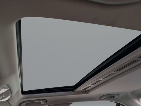 Used 2009 Mercedes-Benz C 300 Sedan image 16