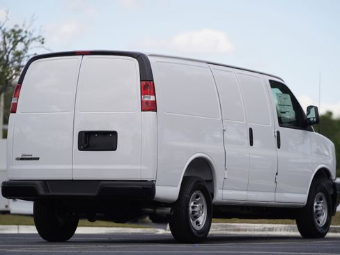 New 2025 Chevrolet Express 2500 w/ Driver Convenience Package RWD image 42