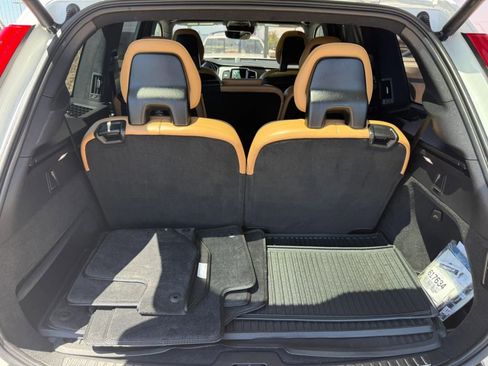 Used 2017 Volvo XC90 T8 Inscription w/ Luxury Package AWD/4WD image 32