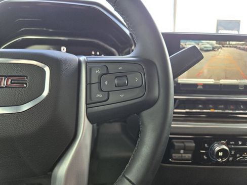 Certified 2025 GMC Sierra 1500 Elevation image 18