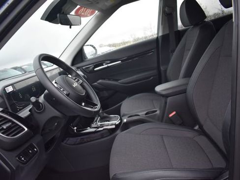 New 2026 Kia Seltos S FWD image 20