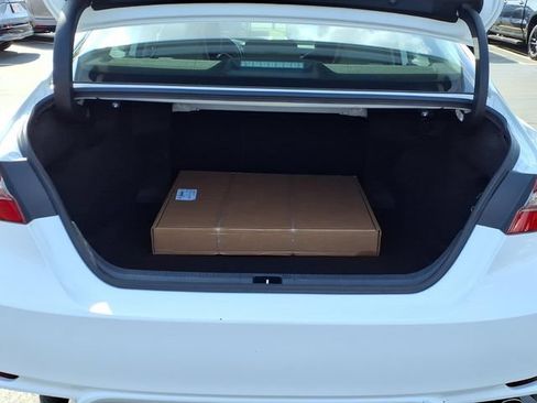 Certified 2024 Toyota Camry SE FWD image 8