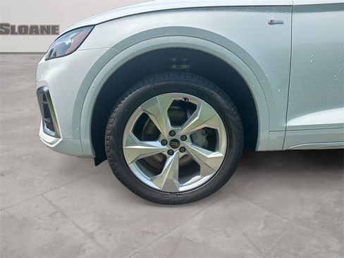 Used 2025 Audi Q5 2.0T Premium Plus w/ Premium Plus Package image 14