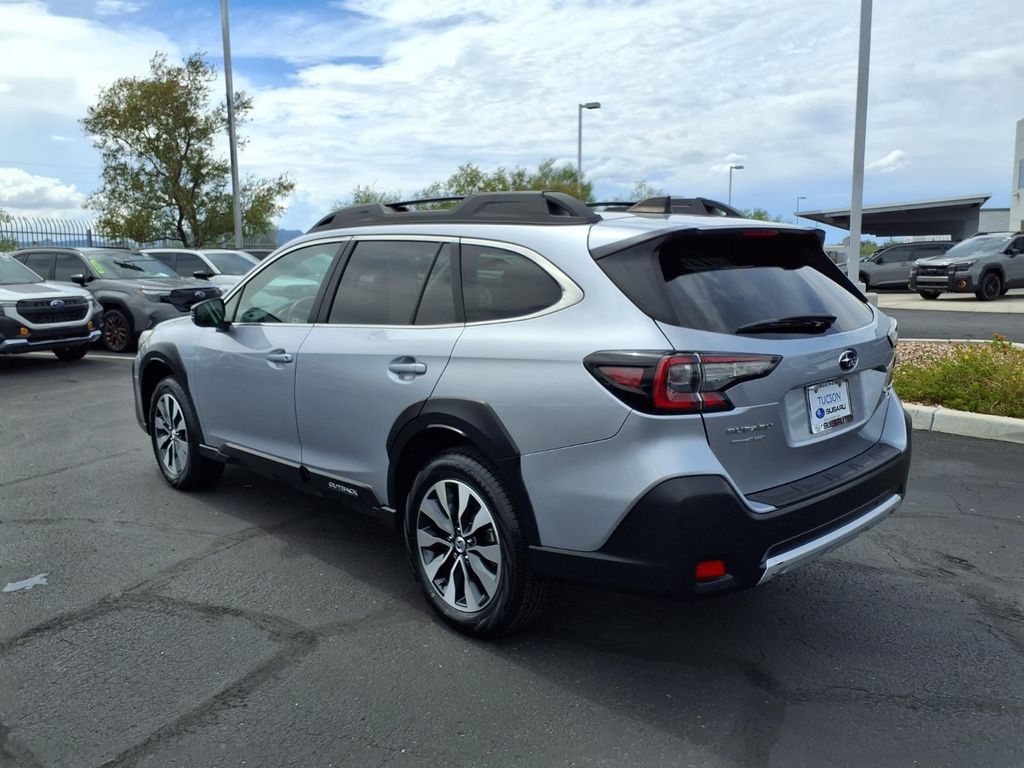 Used 2024 Subaru Outback Limited XT AWD/4WD image 13