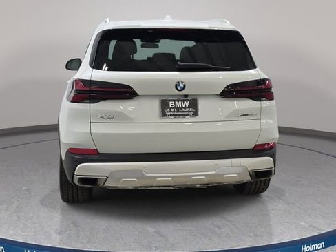 Used 2024 BMW X5 xDrive40i w/ Premium Package image 7