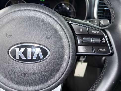 Used 2021 Kia Sportage S image 26