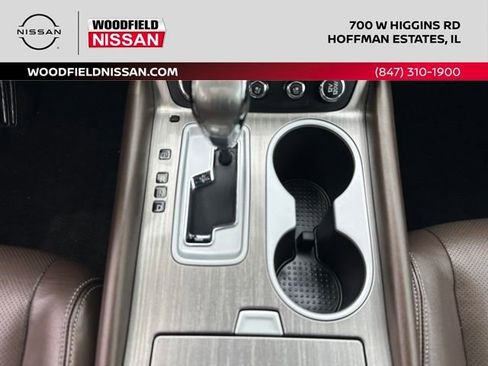 Used 2016 Nissan Murano Platinum w/ Platinum Technology Package AWD/4WD image 32