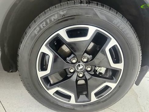 Used 2024 Ford Bronco Sport Outer Banks w/ Tech Package AWD/4WD image 76