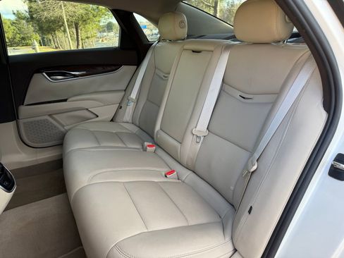 Used 2015 Cadillac XTS Luxury w/ Driver Awareness Package image 39