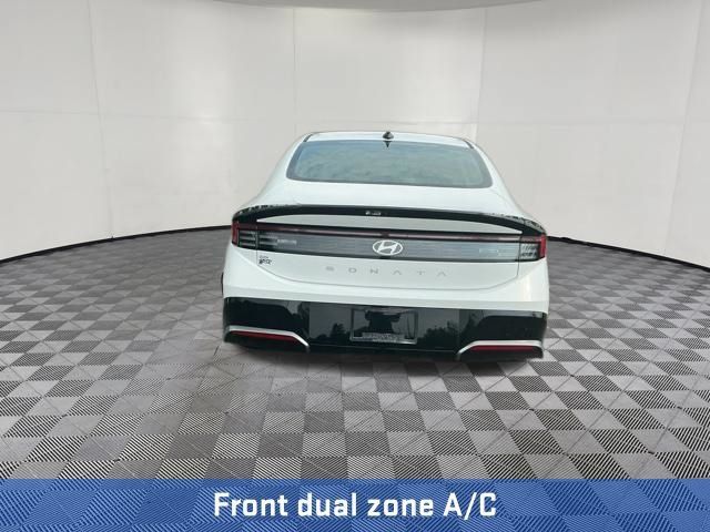 New 2026 Hyundai Sonata SEL FWD image 7