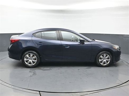 Used 2016 MAZDA MAZDA3 i Sport image 6